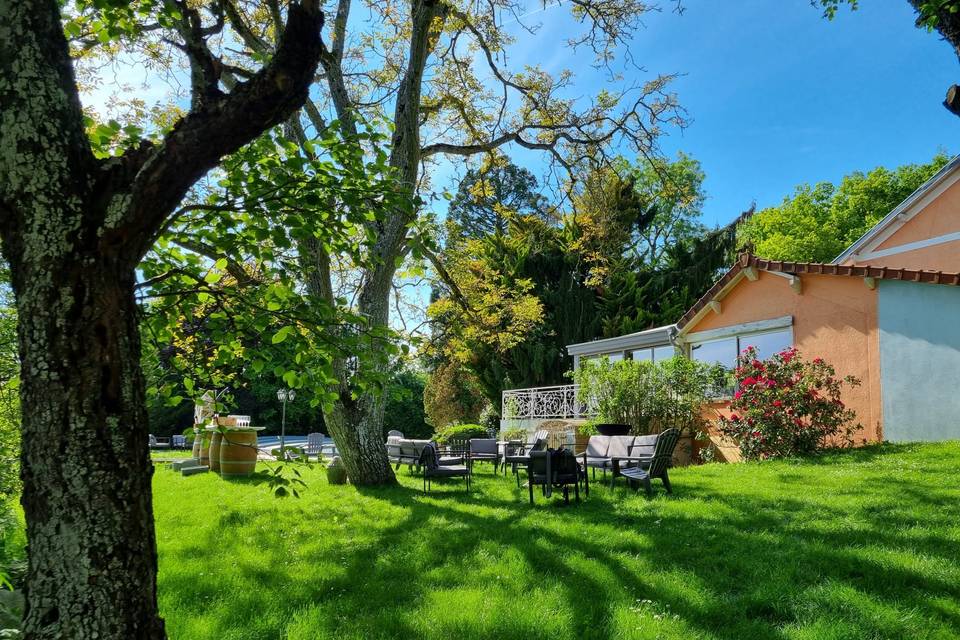 Terrasse au vert