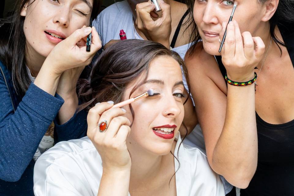 Les demoiselles d'honneure