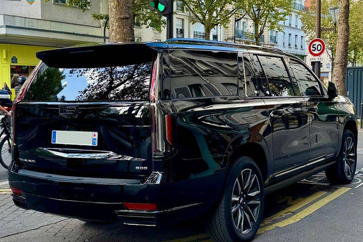 Cadillac Escalade ESV