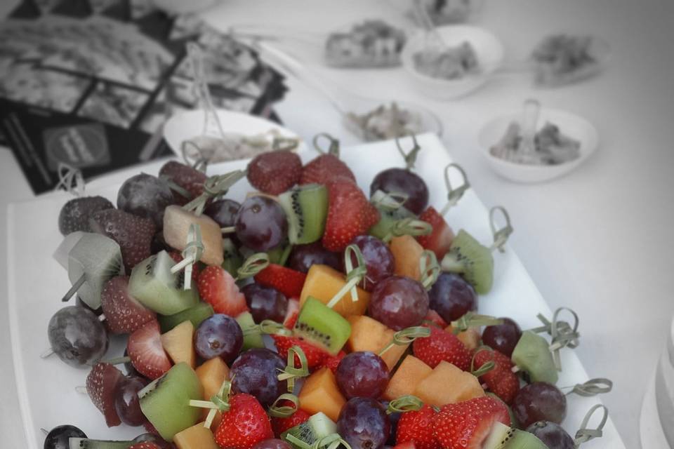 Brochette de fruits frais