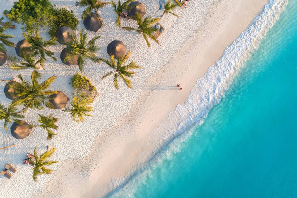 Seuls au monde au paradis