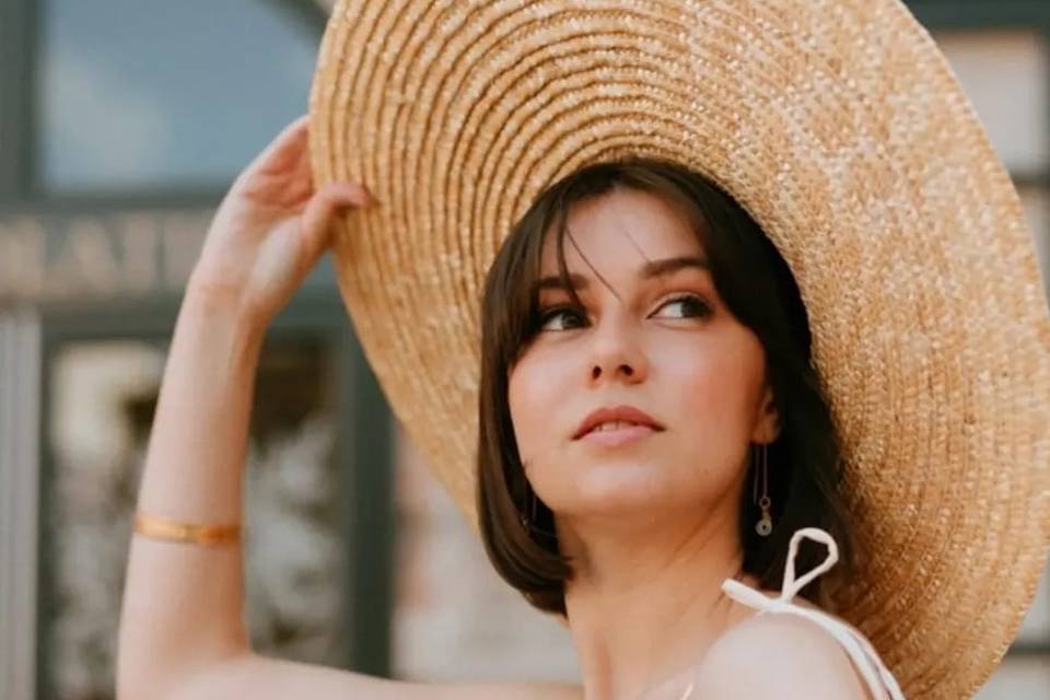 La mariée au chapeau