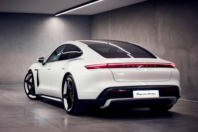 Porsche TAYCAN 4S