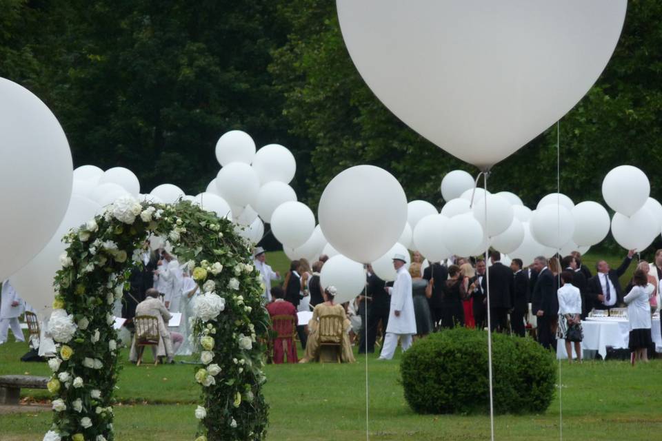 DECORATION BALLONS