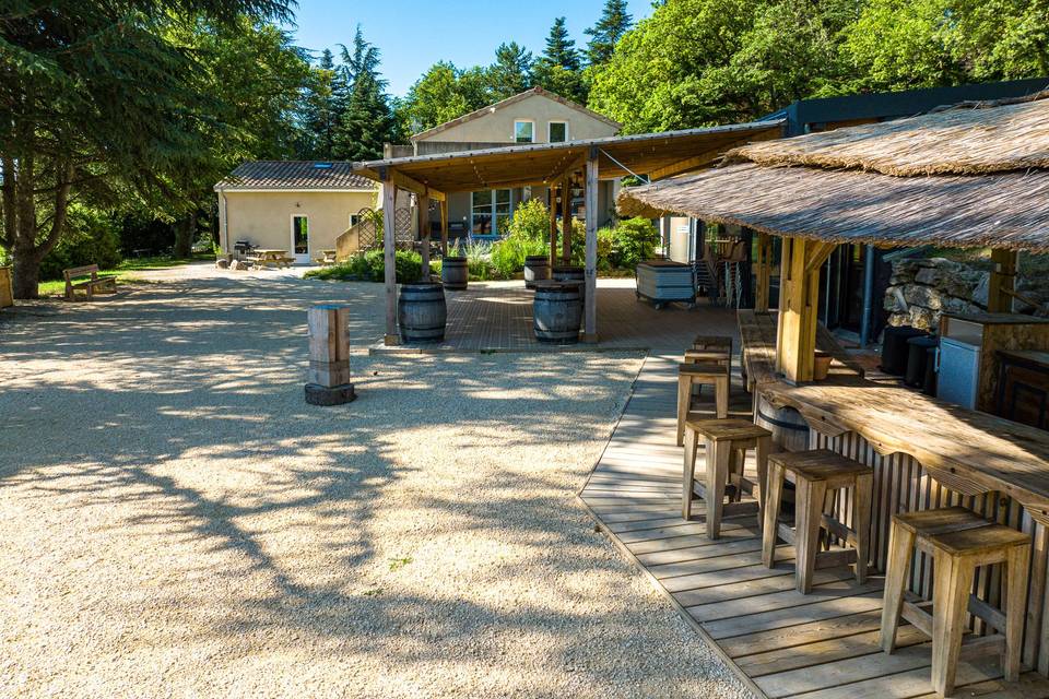 Espace extérieur (bar + terass