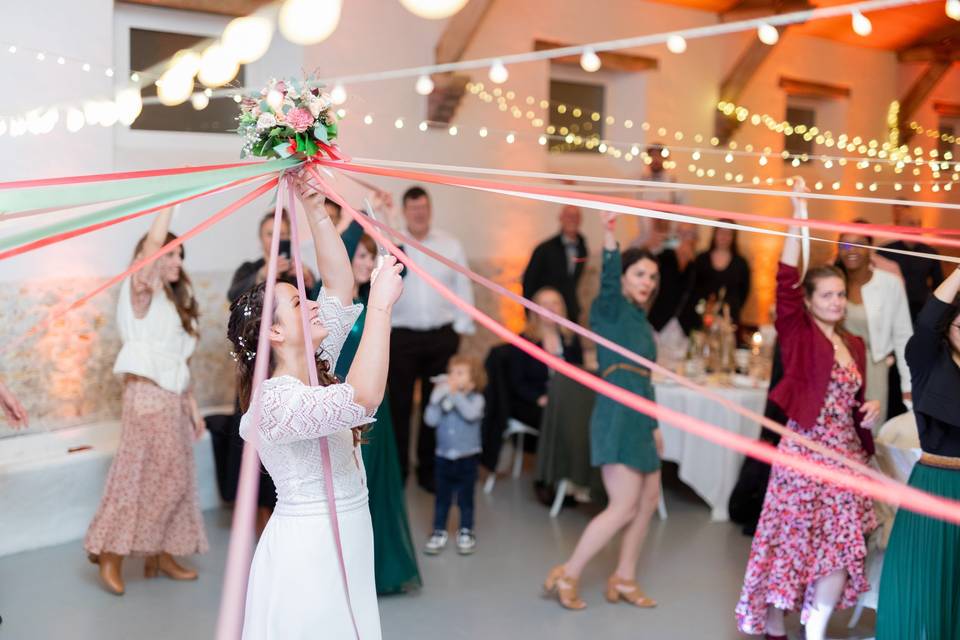 Mariage tourné de bouquet