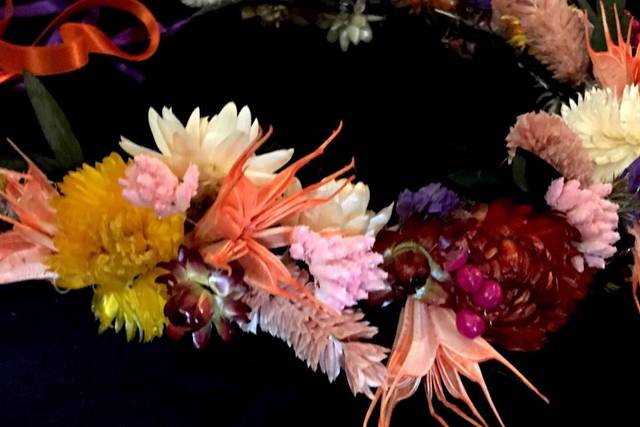 Couronne de fleurs séchées