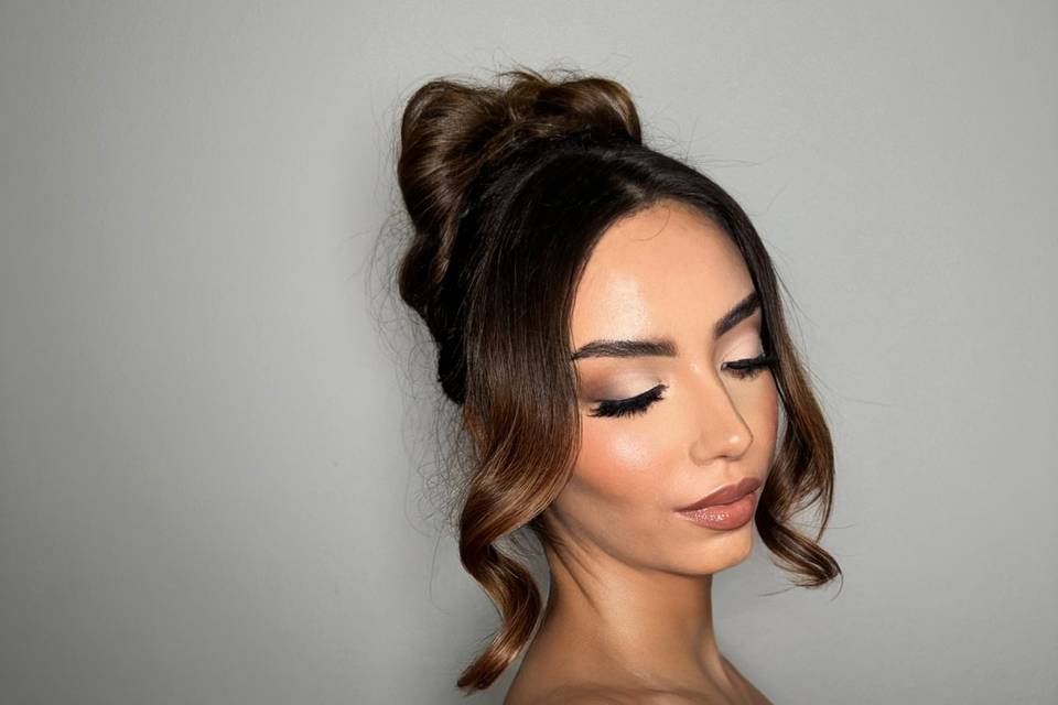 Maquillage coiffure