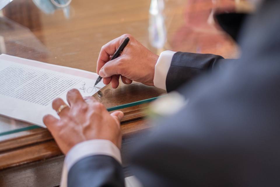 Signature des actes