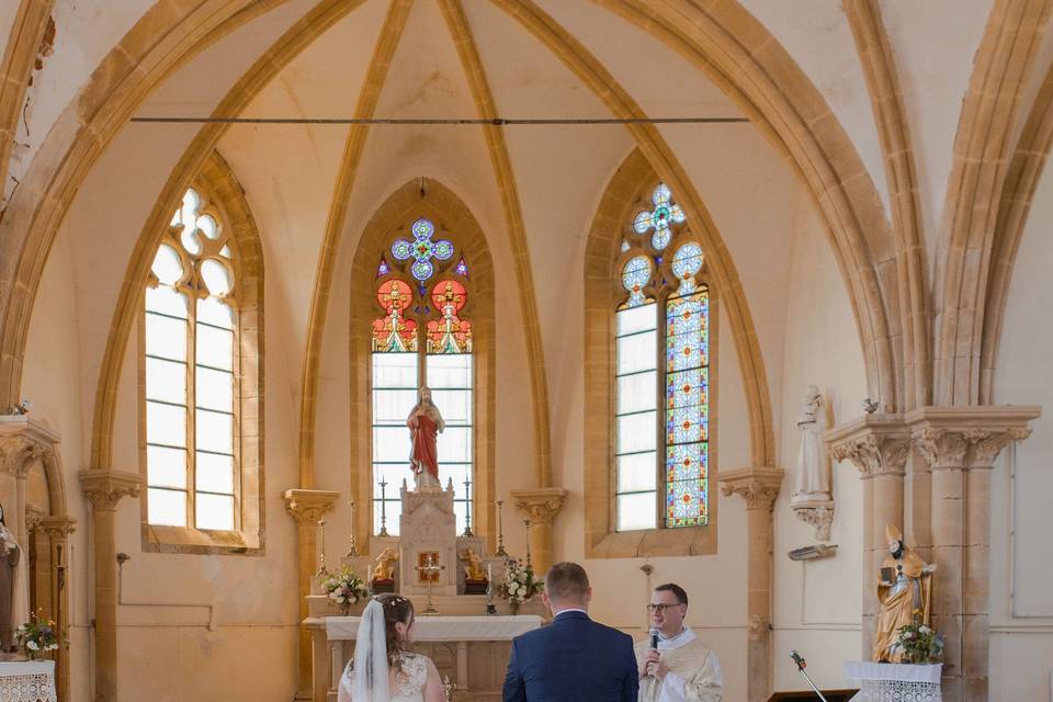 Cérémonie à l'église