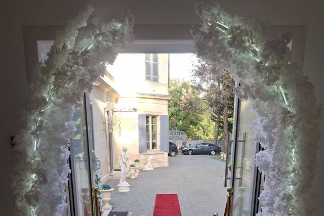 Entrée sur tapis rouge