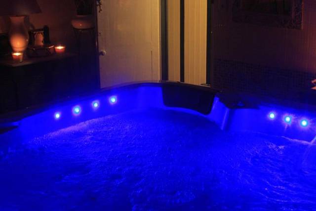 Jacuzzi