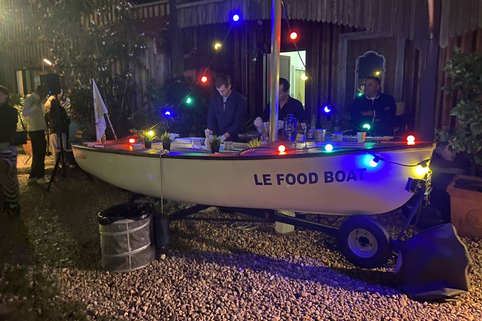 Le food boat