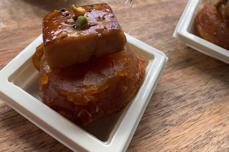 Mini Tatin de foie gras grillé