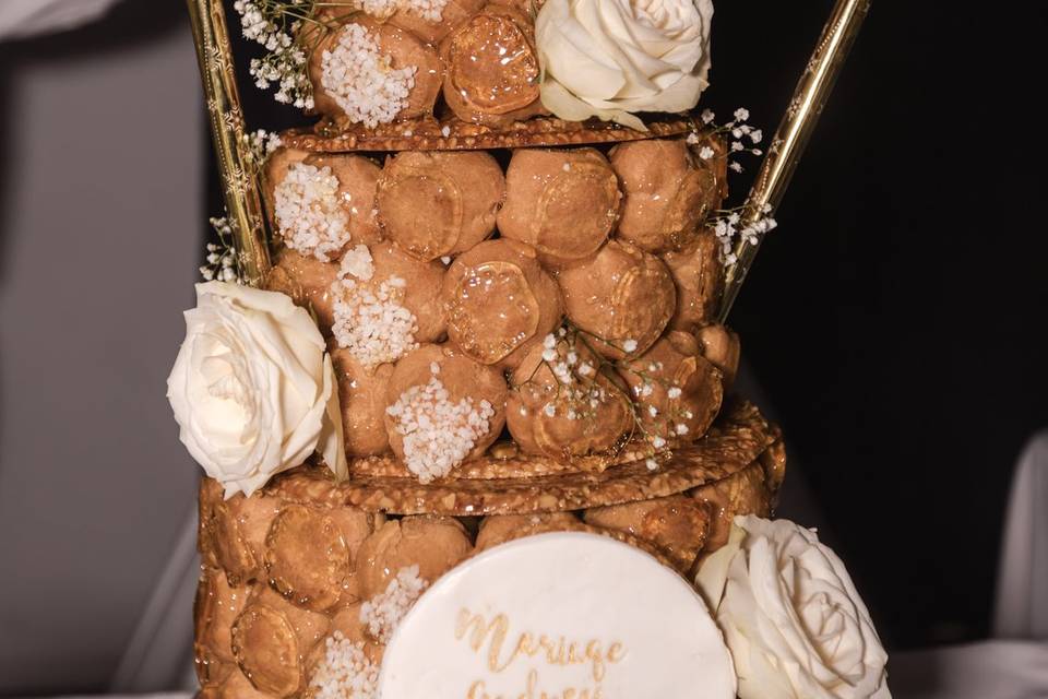 Pièce montée de choux