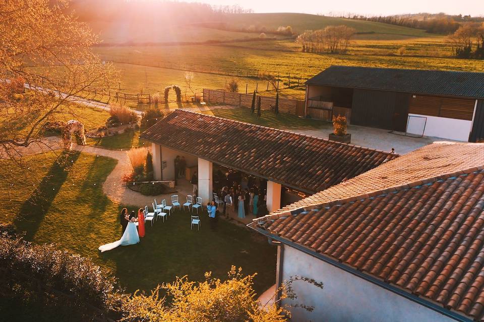 Vin d'honneur à la golden hour