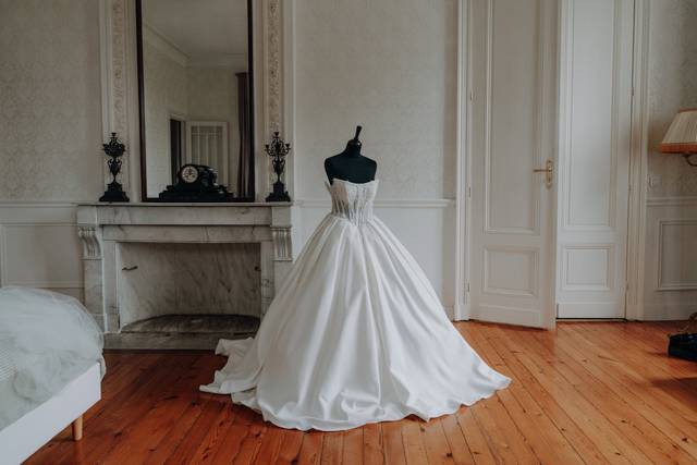 Robe de mariée sur buste