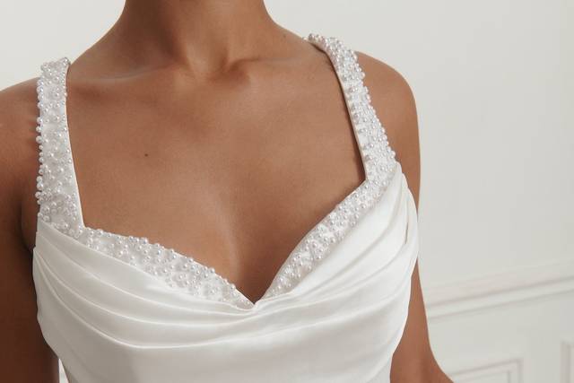 Robe de mariée en satin parlée