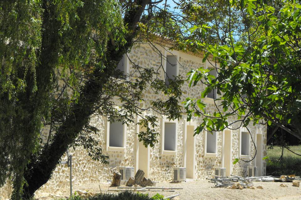 La façade de la bastide