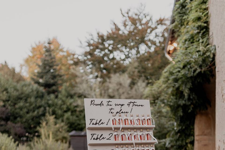 Mariage champètre beige