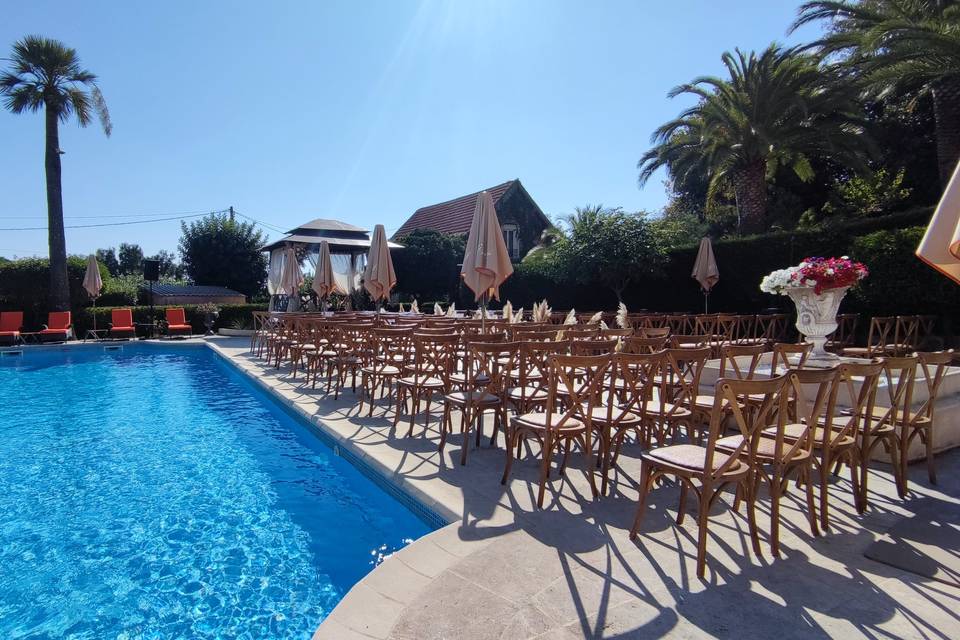 Cérémonie terrasse piscine