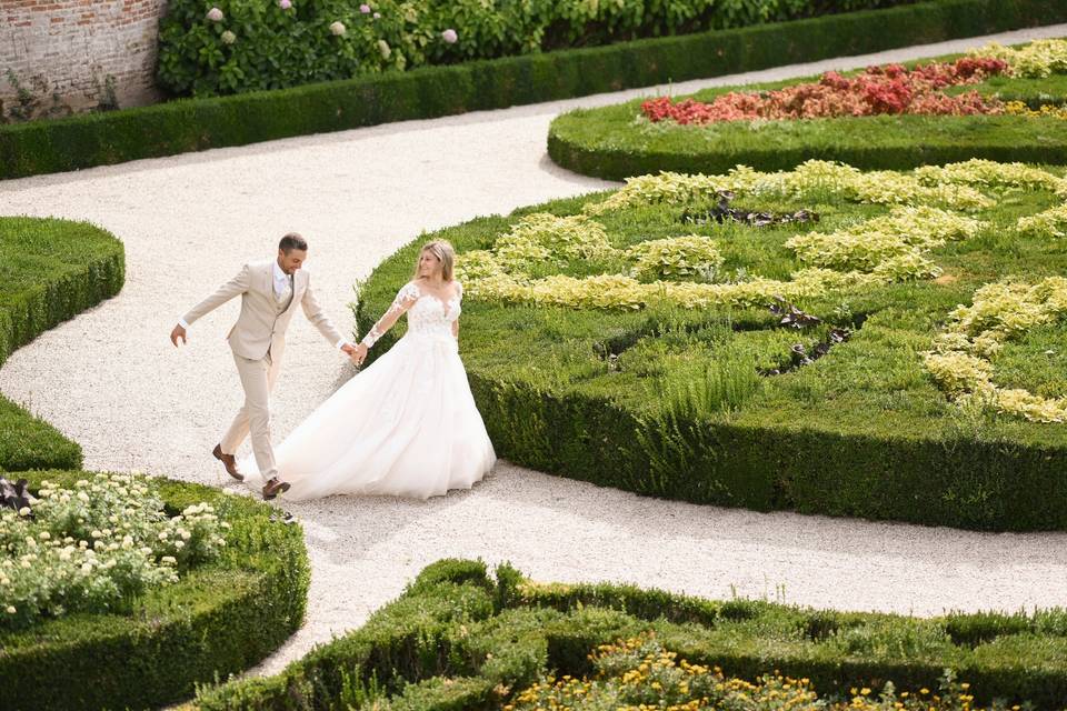 Dans les jardins