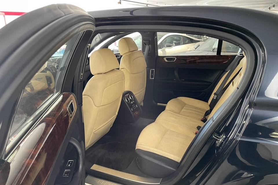 Bel espace prestigieux