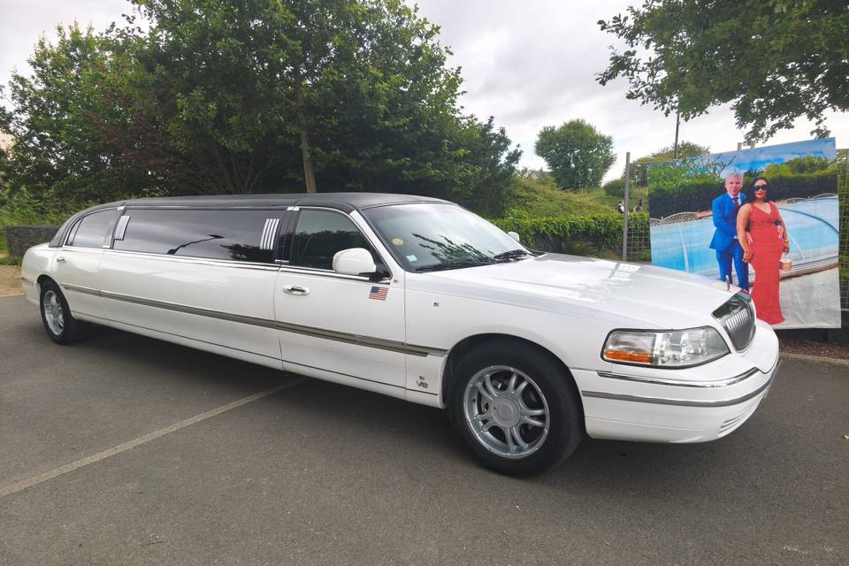 Limousine des mariés