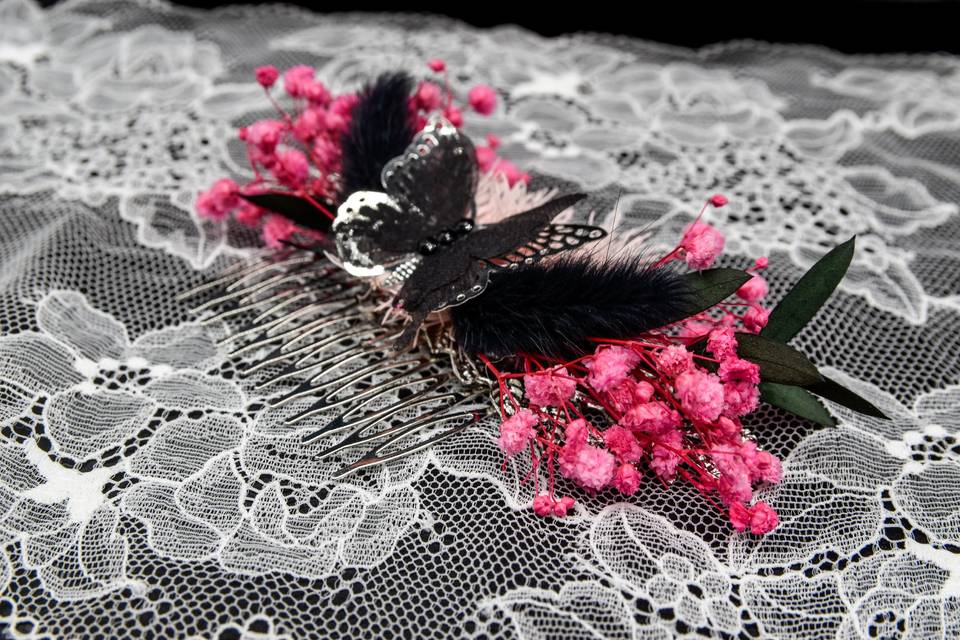 Peigne papillon rose et noir