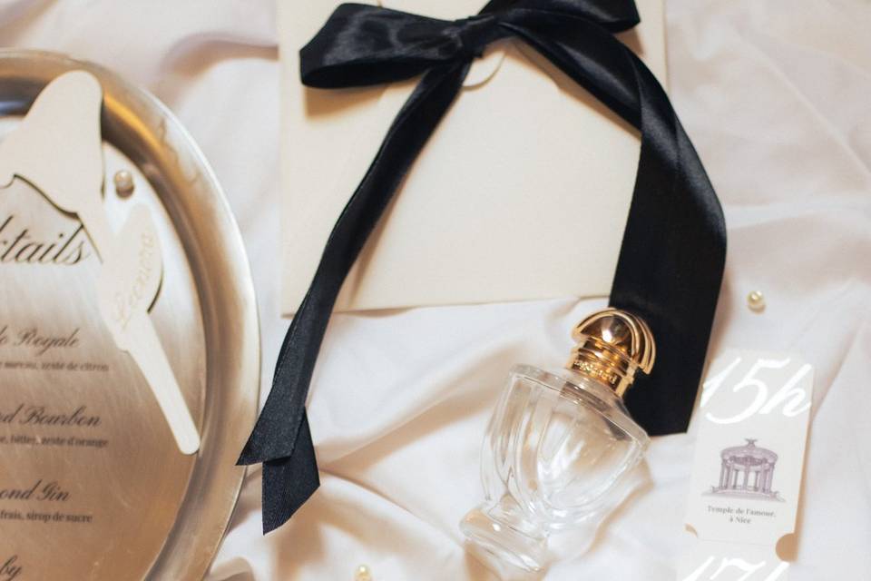 Flat lay papeterie de mariage