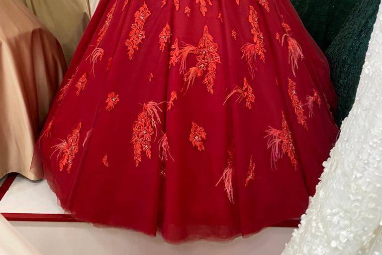 Robe rose rouge