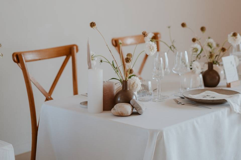 Une table minimaliste