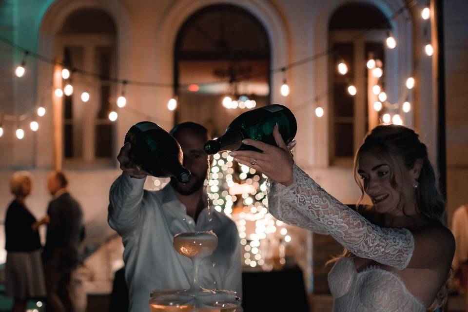 Ulvetanna Lens