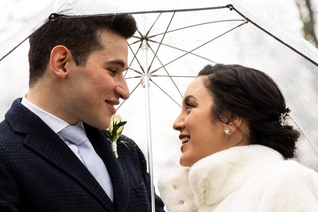 Couple complice