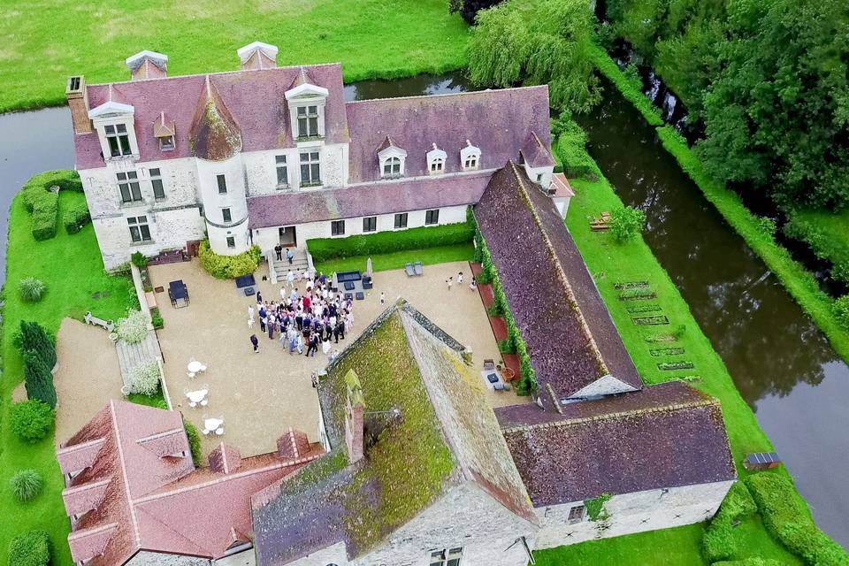 Vue aérienne du château et de la réception