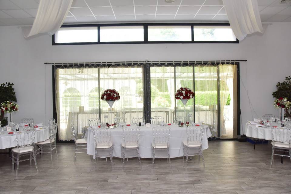 Salle de réception moderne - extérieur