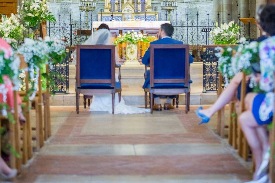Vitrail de l'église - décor du mariage