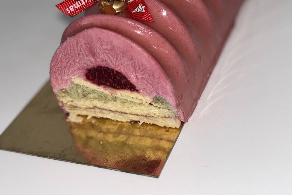 Bûche framboise pistache