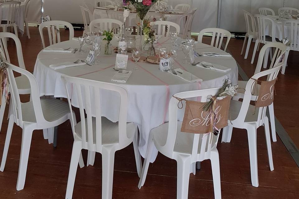 TABLE D HONNEUR