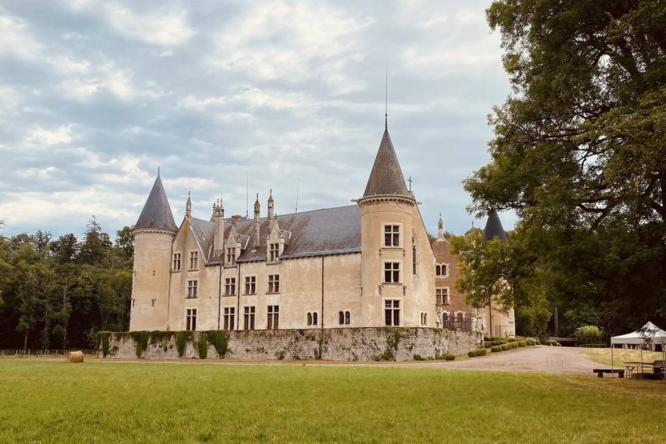 Château de Bourbilly ( 21)