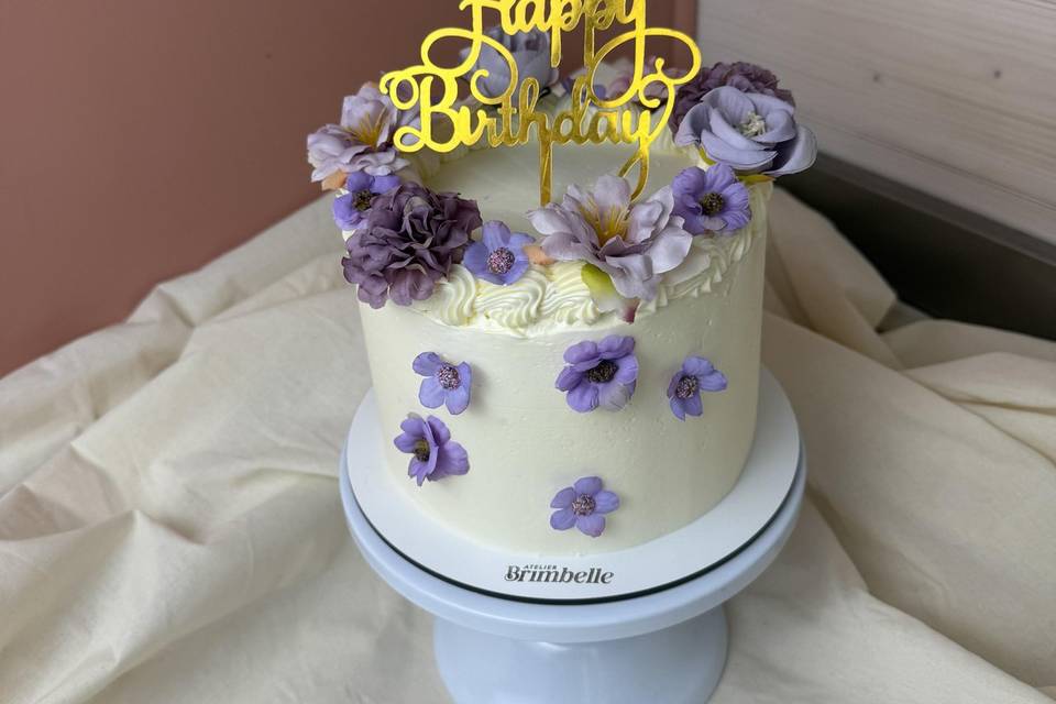 Layer cake violet