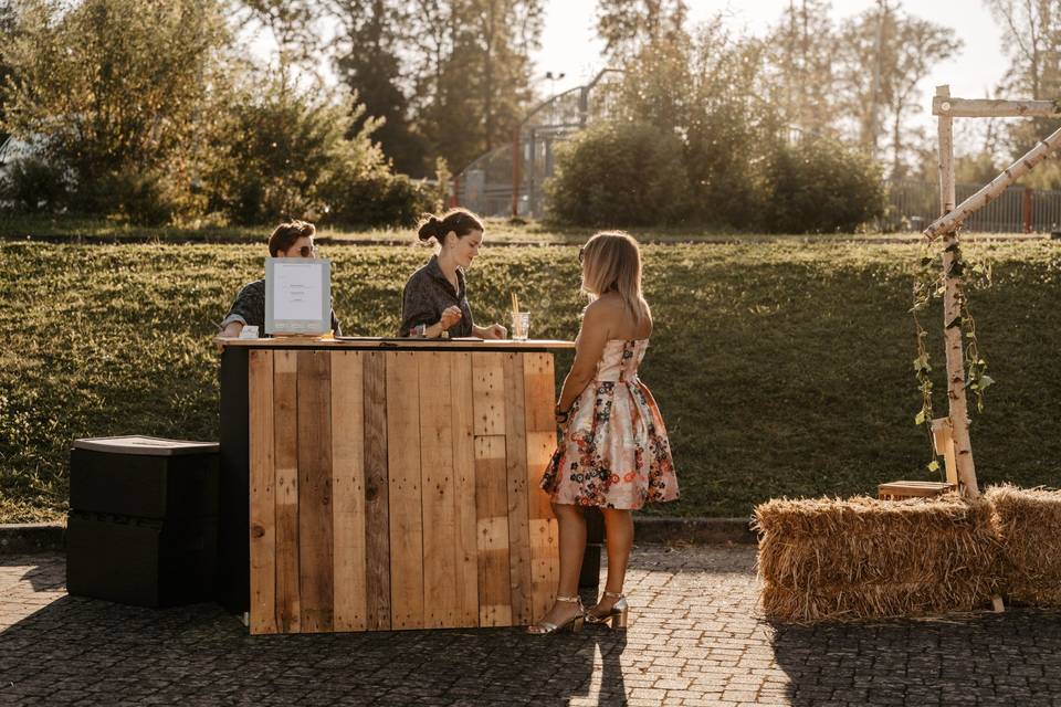 Wood Bar — Bar Bois Champêtre Mariage