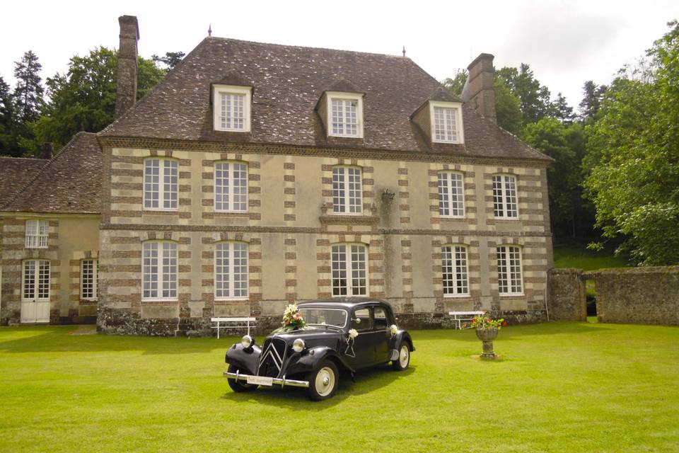 Voiture des mariés