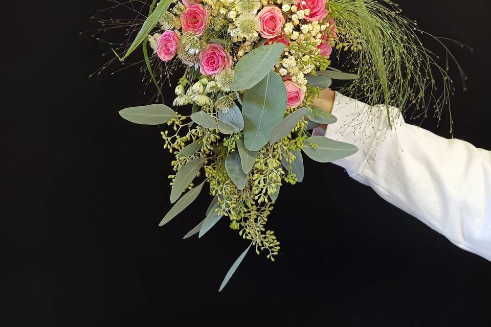 Bouquet de mariée retombant