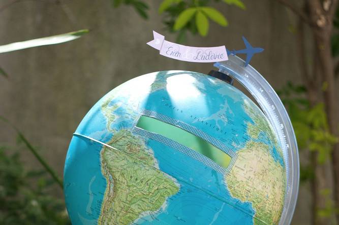 Urne cadeaux globe terrestre