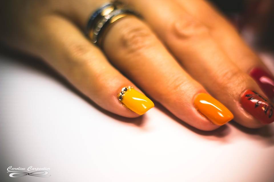 Mille et une Beautés des Ongles