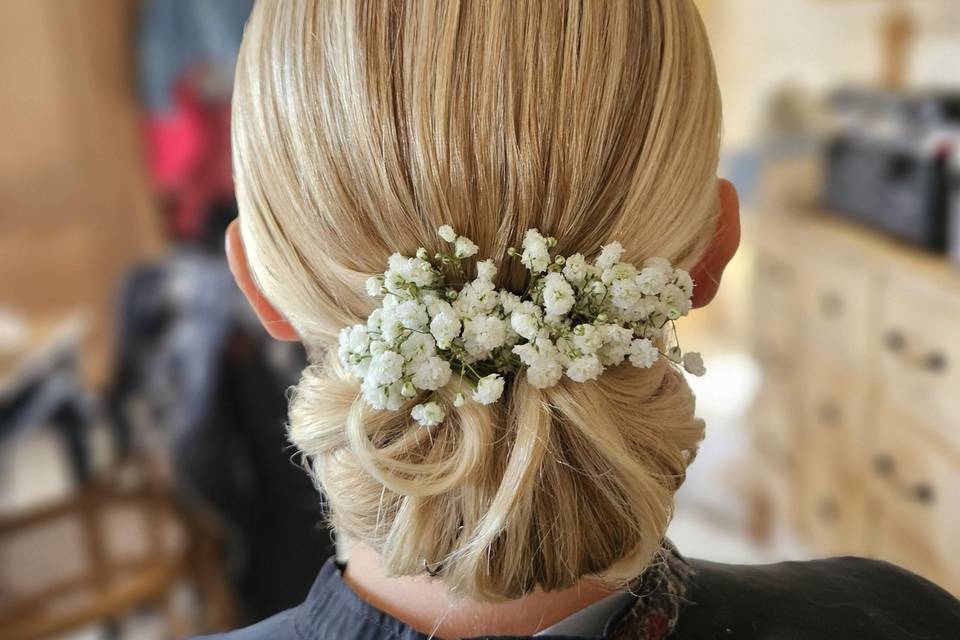 Chignon cheveux courts