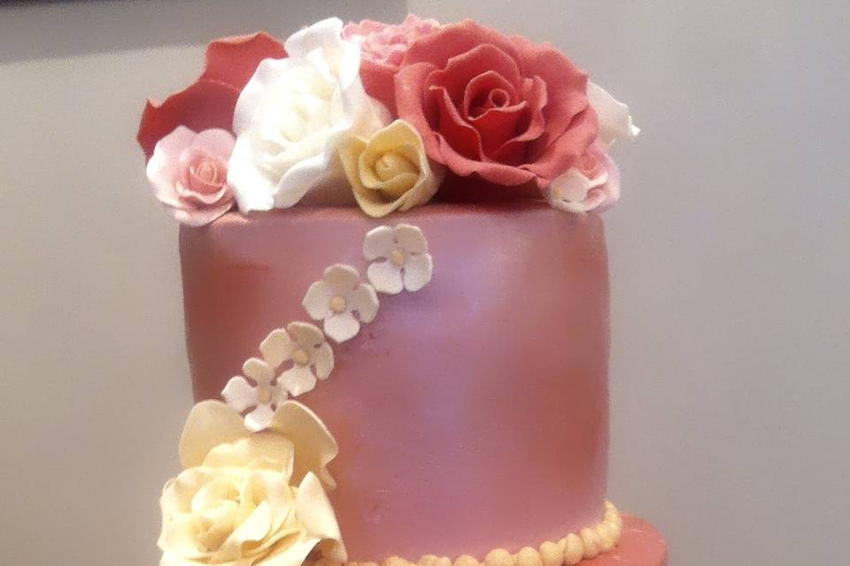 Wedding cake chic fleuri