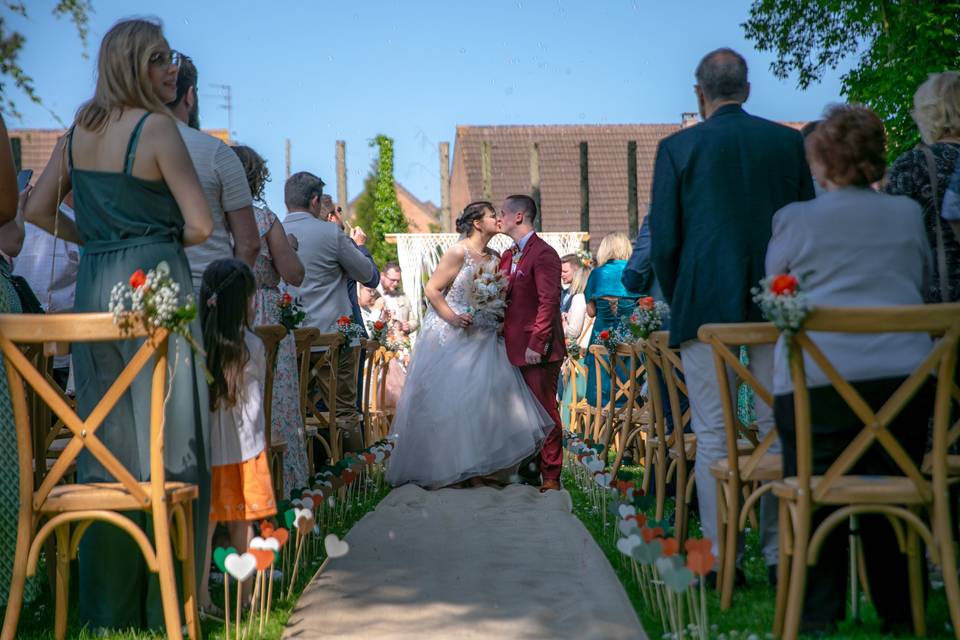 Le bisou de fin de cérémonie