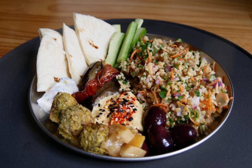 Assiette de mezzé à l'oriental